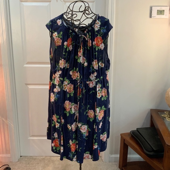 TORRID FLORAL MIDI SLEEVELESS SUMMER NAVY BOHO DRESS PLUS SIZE 4X - Picture 8 of 8